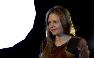 "Будем жить, любить и созидать". Взгляд в будущее писателя Юлии Михайловой "Будем жить, любить и созидать". Взгляд в будущее писателя Юлии Михайловой