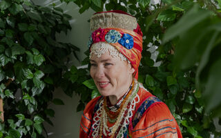 Магия песни, костюма и памяти: как ансамблю "Полынь" удаётся сохранять дух семейских Забайкалья Магия песни, костюма и памяти: как ансамблю "Полынь" удаётся сохранять дух семейских Забайкалья