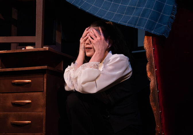 Стихи были её дыханием: история любви и потерь Марины Цветаевой попала в ЧАТ Стихи были её дыханием: история любви и потерь Марины Цветаевой попала в ЧАТ