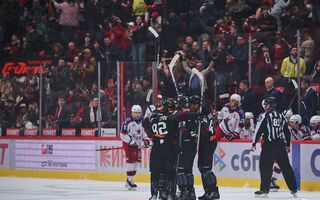 "Авангард" выиграл обе домашние игры у ЦСКА "Авангард" выиграл обе домашние игры у ЦСКА