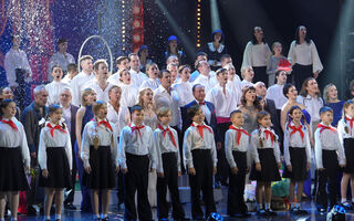 "Но откладывать жизнь никак нельзя!" Омск ждут гастроли джукбокс-мюзикла о композиторах Дунаевских "Но откладывать жизнь никак нельзя!" Омск ждут гастроли джукбокс-мюзикла о композиторах Дунаевских