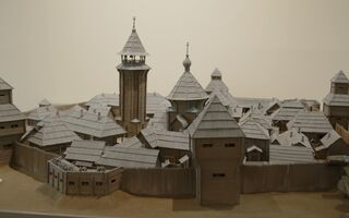 Парадоксы монументальной истории и пазлы культуры. В Омске открылась выставка про Омск Парадоксы монументальной истории и пазлы культуры. В Омске открылась выставка про Омск