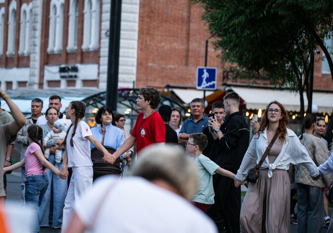 Закупиться книжками, станцевать на вечёрке, прогуляться по Любинскому: что нужно успеть за выходные в Омске Закупиться книжками, станцевать на вечёрке, прогуляться по Любинскому: что нужно успеть за выходные в Омске