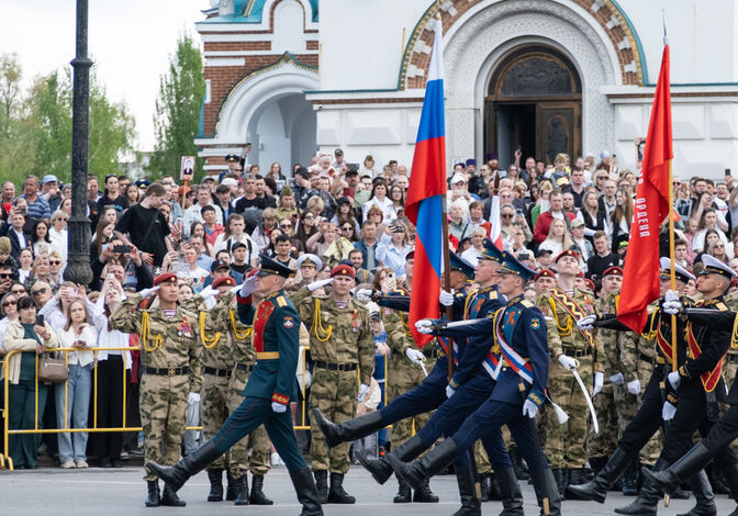 Нерушимая память и гордость. День Победы в Омске начался с традиционного парада Нерушимая память и гордость. День Победы в Омске начался с традиционного парада