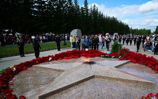 Праздник со слезами на глазах и теплотой в сердце: как Омск отмечал День Победы Праздник со слезами на глазах и теплотой в сердце: как Омск отмечал День Победы