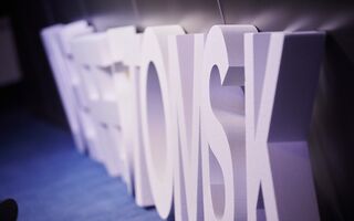 От джуна до эксперта: как "ДевФест" строит мосты в ИТ-сообществе От джуна до эксперта: как "ДевФест" строит мосты в ИТ-сообществе
