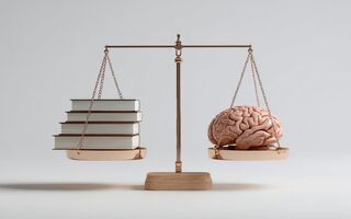 Сколько вешать в граммах? Доступный книжный магазин появился в Омске Сколько вешать в граммах? Доступный книжный магазин появился в Омске