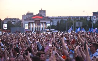 Не влюбляемся и стираем из памяти. Кто ещё выступит на Дне города в Омске Не влюбляемся и стираем из памяти. Кто ещё выступит на Дне города в Омске