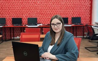 "Я живу в городе северного счастья". Омский педагог строит карьеру на Ямале "Я живу в городе северного счастья". Омский педагог строит карьеру на Ямале