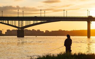 Ситуация. В Омске расторгли контракт на ремонт моста у Телецентра, как будем справляться? Ситуация. В Омске расторгли контракт на ремонт моста у Телецентра, как будем справляться?